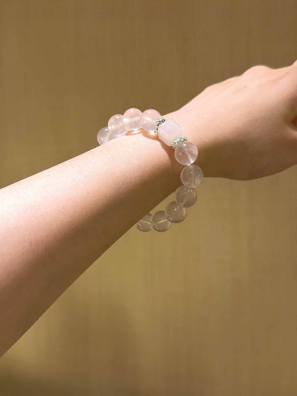 ▫️▪️ Pink crystal sugar cube bracelet